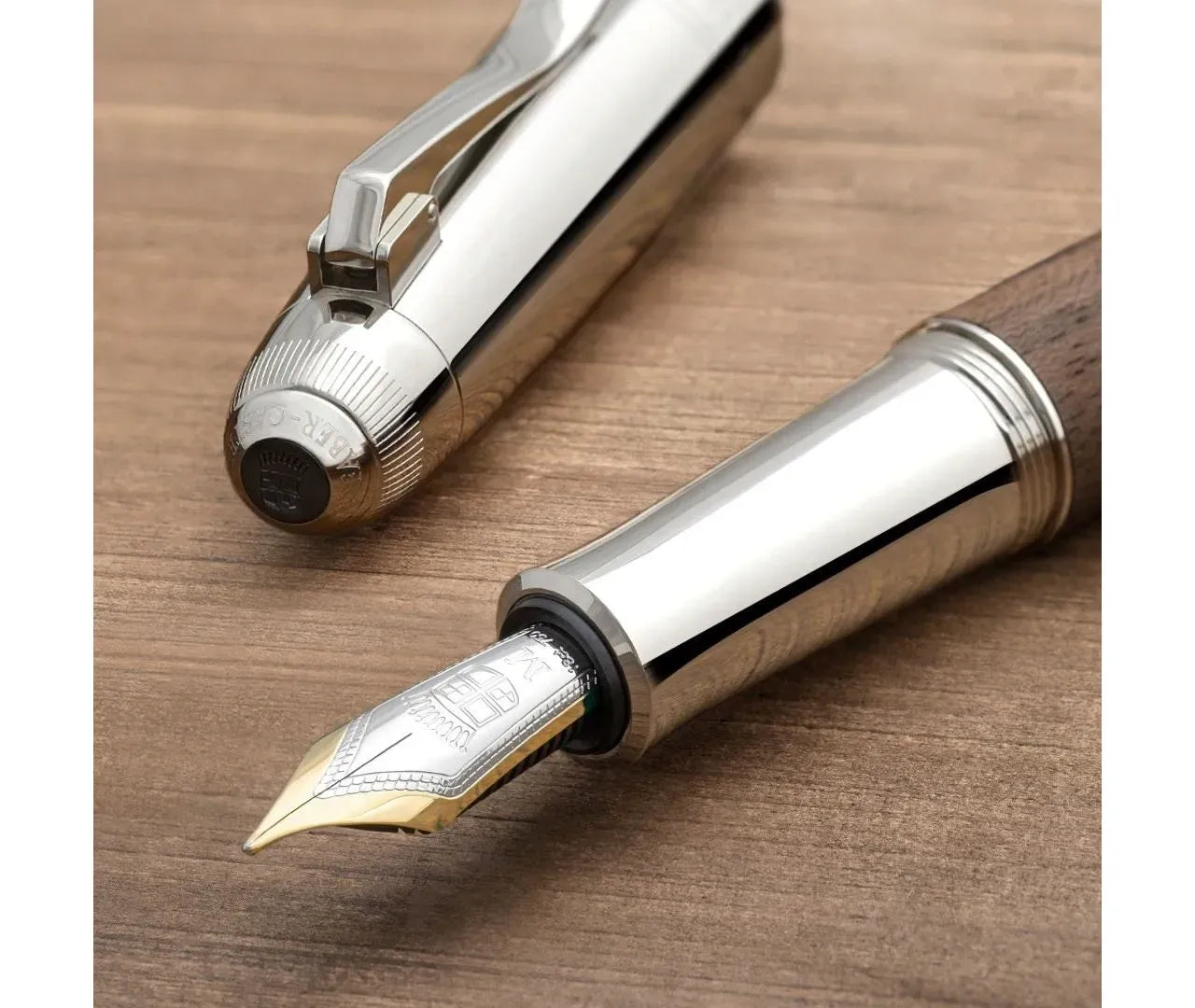 Graf von Faber-Castell Fountain Pen Magnum M 156380
