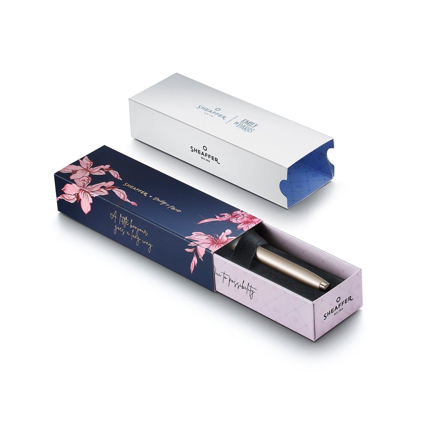 Sheaffer 100 Emily in Paris 9377 Champagne Gold Fountain Pen with Champagne Gold Trims and Bow-Shaped Clip Emblem (Fine) E0937743EIP
