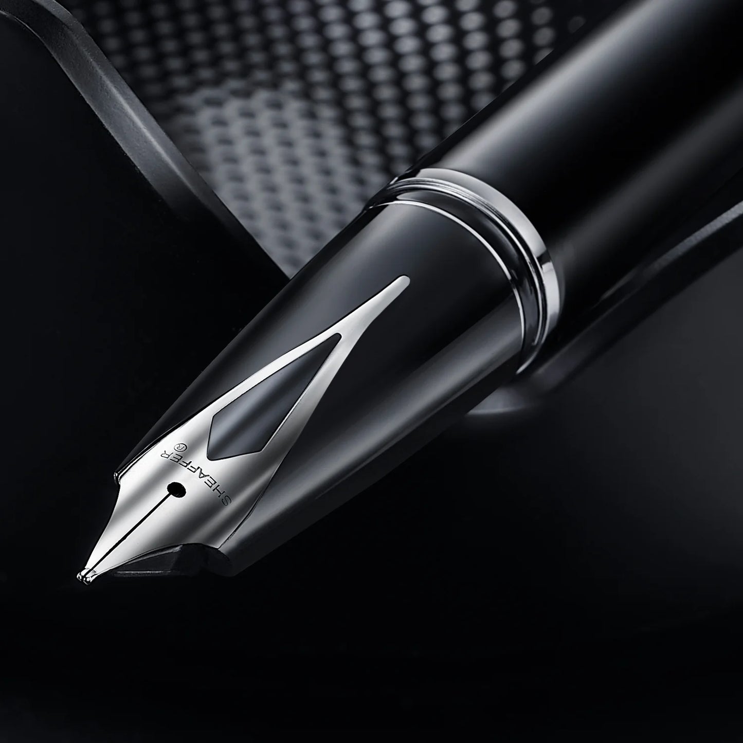 Sheaffer Legacy 9064 Glossy Black Inlaid Nib Fountain Pen with Chrome-Plated Trims, Fine E0906443