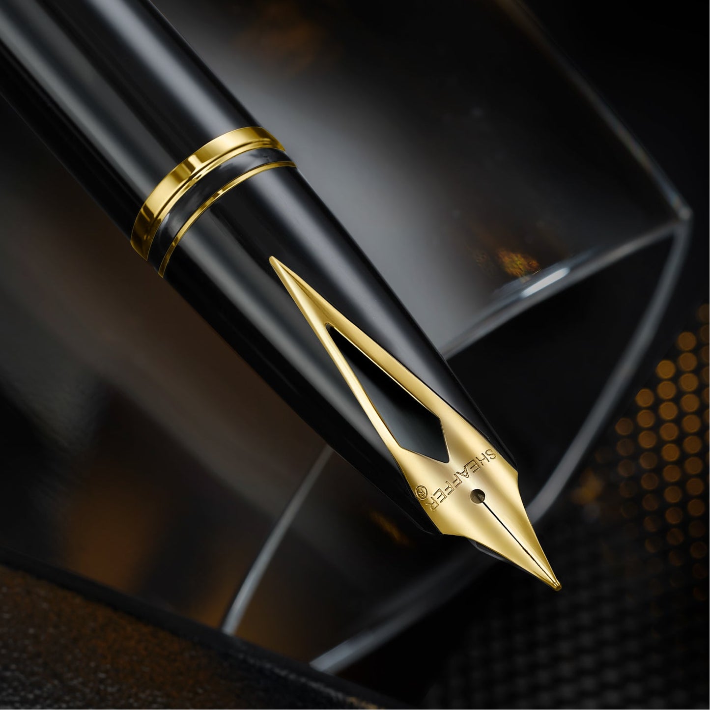 Sheaffer Legacy 9065 Glossy Black and Chrome Bi-color Fountain Pen with 14K PVD Gold-Plated, Stainless Steel Inlaid Nib and Trims - Fine E0906543